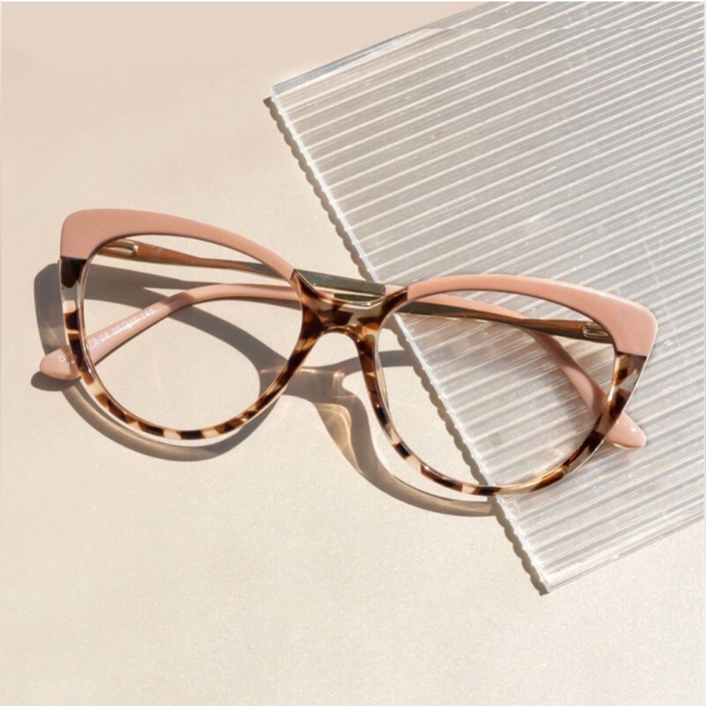 Vooglam Trudie Cateye Glasses